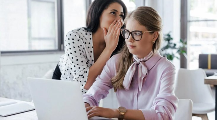 İnsanlar niyə qeybət edir? - Alimlər açıqladı