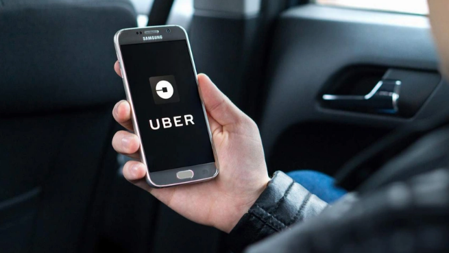 Uber-dən taksi sürücülərinə "178 milyon"luq TƏZMİNAT