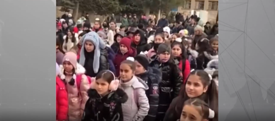 Məktəb direktoru şagirdlərə Türkiyə haqqında danışdı-VİDEO