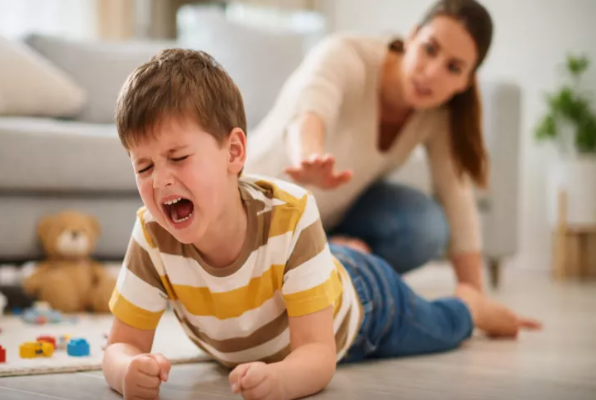 Uşaqlar əsəbləşəndə nə demək istəyir?