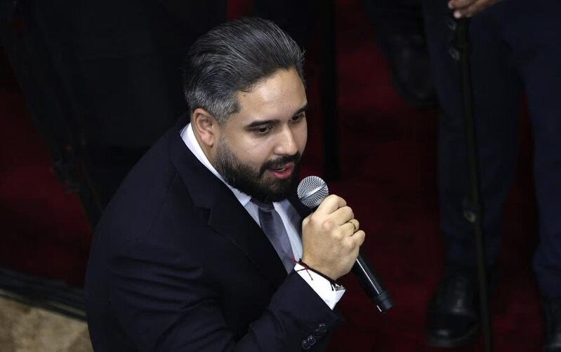 Maduronun oğlundan emosional çıxış - Video