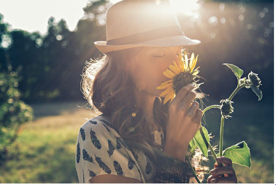 Qadınlarda özünəinamı artırmağın sadə üsulu tapıldı