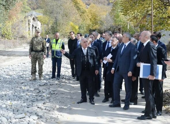 Baş nazir və Prezident Administrasiyasının rəhbəri Şərqi Zəngəzura səfər edib - FOTO