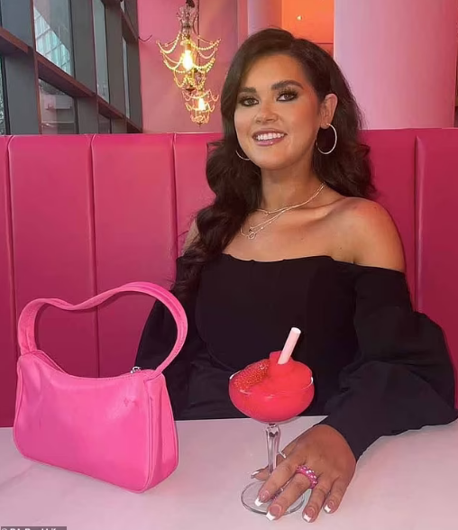 Qorxudan 122 kiloqram arıqladı - FOTOLAR