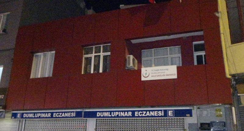 Xəstə həkimi elektrikli çaydanla döydü - VİDEO