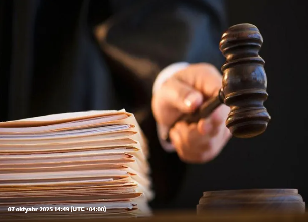 Hakim məhkəmə zalında GÜLLƏLƏNDİ