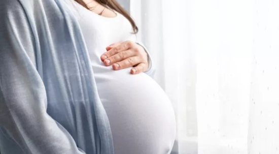 Uşaq sahibi ola bilməyən qadın hamilə qadının qarnını kəsdi