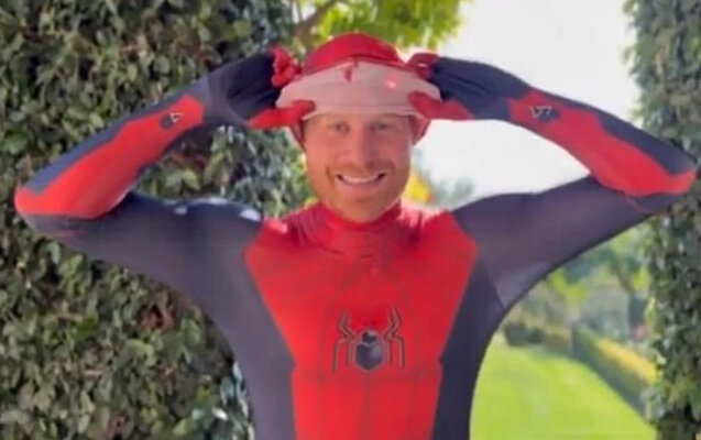 Şahzadə Harridən maraqlı addım - Video