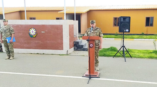 Azərbaycanda ehtiyatda olan bir qrup hərbçi təlim toplanışına çağırılıb - FOTO