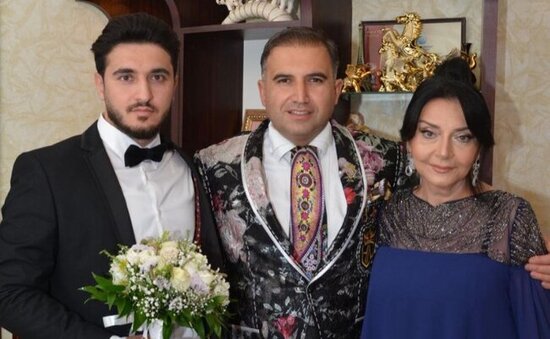 Həmidə Ömərovanın oğlunun toyudur