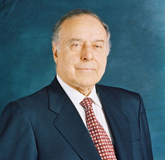 Heydər Əliyev - əbədiyaşar lider