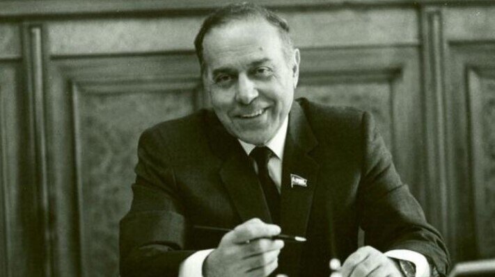 "Ulu Öndər Heydər Əliyev ən ümdə vəzifə kimi torpaqlarımızın işğaldan azad edilməsini qarşıya məqsəd qoymuşdu" - DEPUTAT