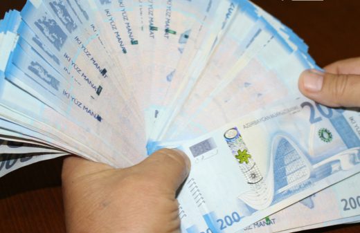 Şad xəbər! - Bu şəxslərin maaşlarına əlavənin müddəti uzadıldı