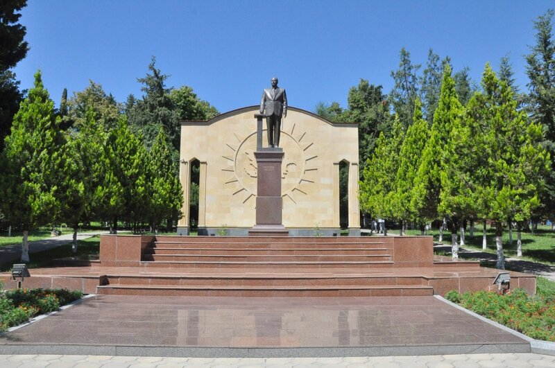 Hərbi Prokurorluq Daxili Qoşunlarla birgə Ulu Öndərin 100 illik yubileyi münasibətilə tədbir keçirib