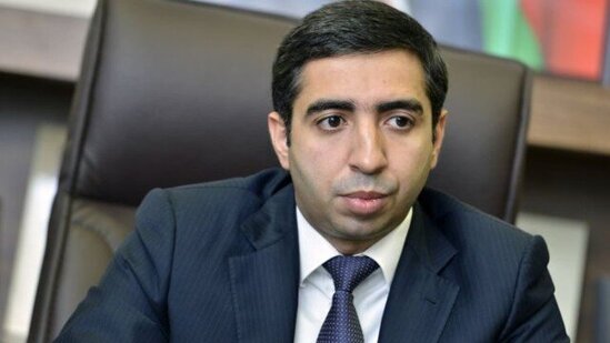 Zaur Əliyev özünə 200 min manatlıq xidməti avtomobil aldı - FOTO