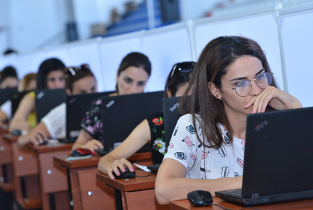 MİQ imtahanlarında BİABIRÇILIQ: Suallar bəzi namizədlərə əvvəlcədən verilib