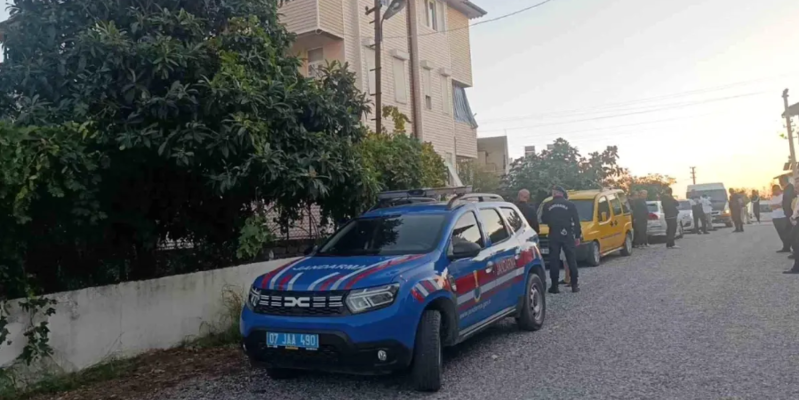 2 gündür işə getməyən idarə müdiri evində ölü tapıldı