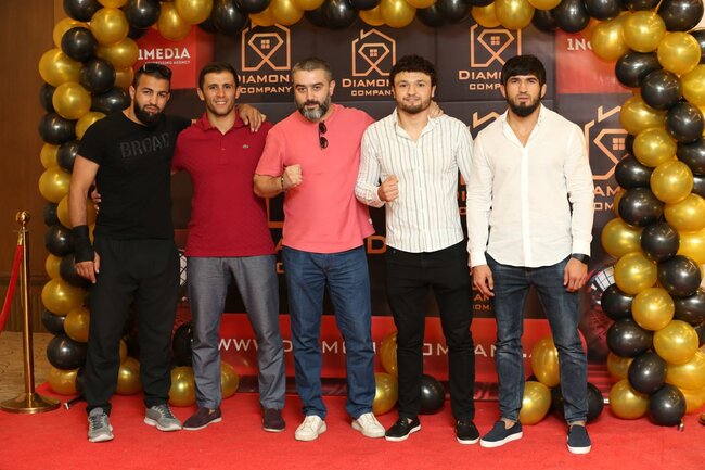 Dünya və Avropa çempionu biznesmen oldu - FOTO