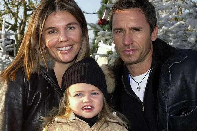 Dünyanın ən gözəl qız uşağının İNDİKİ HALI - FOTOLAR