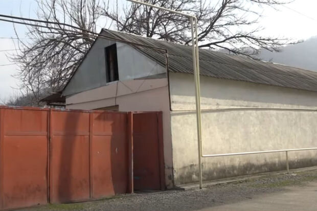 İcra hakimiyyəti ev pullarını "yeyib"? - VİDEO