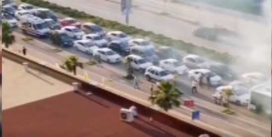 Təcili tibbi yardım avtomobilinə yol vermədilər-VİDEO