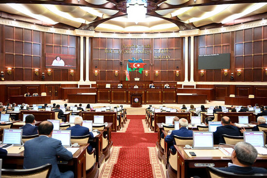 İş yerlərində yeniliklər olacaq: Peşəkarlıq artırılacaq