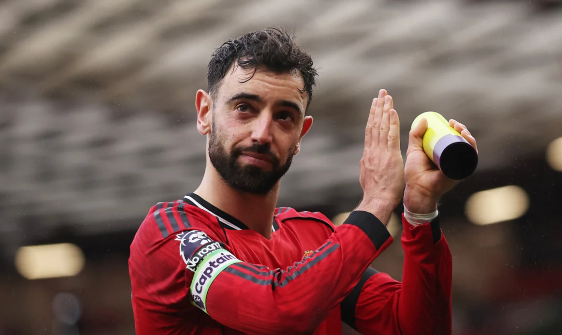 İngiltərədə "İlin futbolçusu" və "Ən yaxşı 11-lik" seçildi