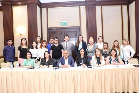 "Mediada gender bərabərliyi və peşəkarlıq" mövzusunda təlim keçirilib