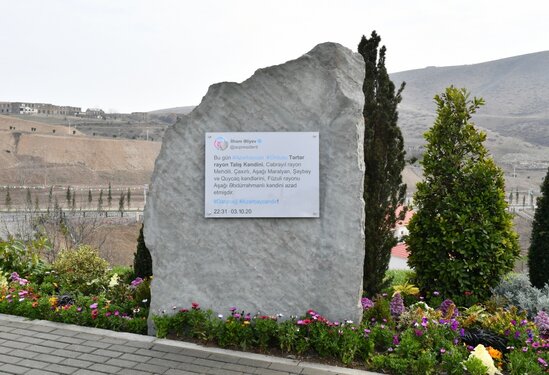 Prezidentin o tviti... - FOTO