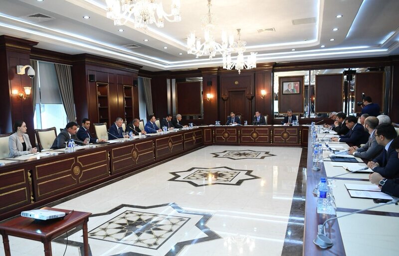 Milli Məclisin İqtisadi siyasət, sənaye və sahibkarlıq komitəsinin iclası keçirilib