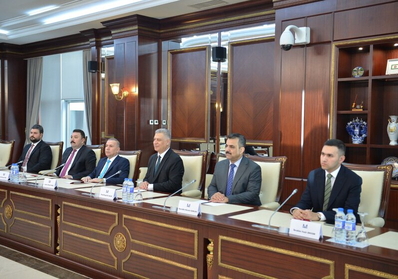 Milli Məclisdə İraq Nümayəndələr Şurasının üzvləri ilə görüş olub