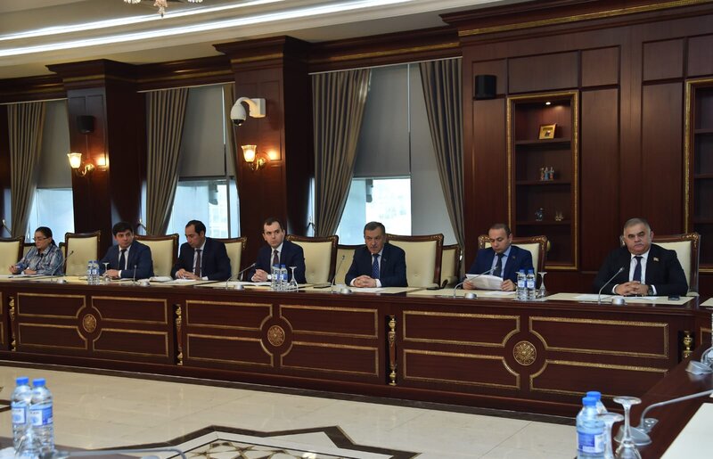 Milli Məclisin komitəsi hərbi qanunvericiliyə təklif olunan dəyişiklikləri təsdiqləyib