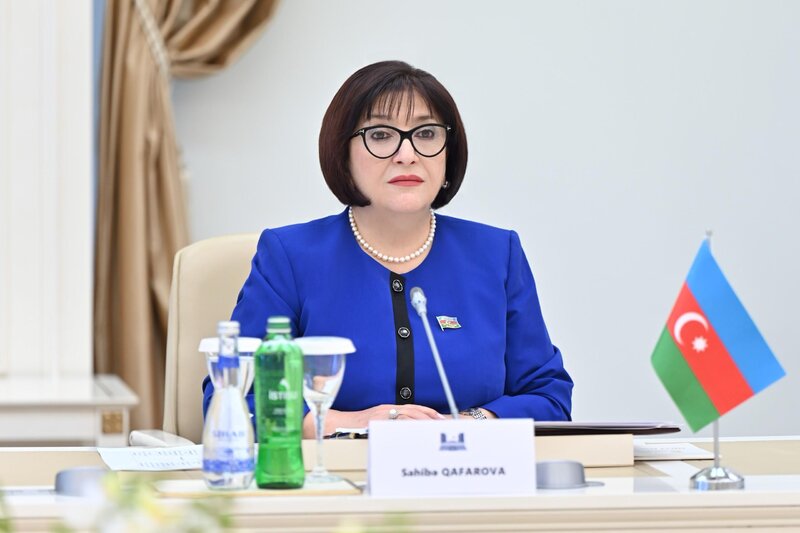 Sahibə Qafarova Çin Kommunist Partiyası Mərkəzi Komitəsinin nümayəndə heyəti ilə görüşüb