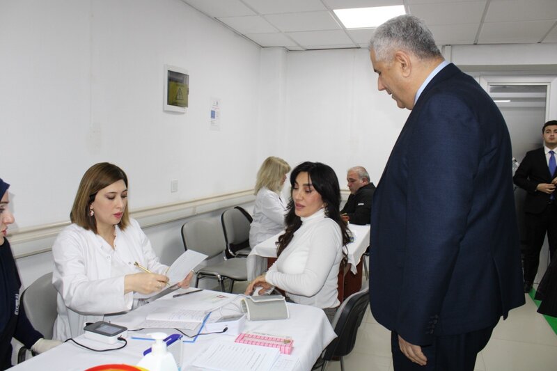 Suraxanı Tibb Mərkəzində növbəti könüllü qanvermə aksiyası təşkil olunub