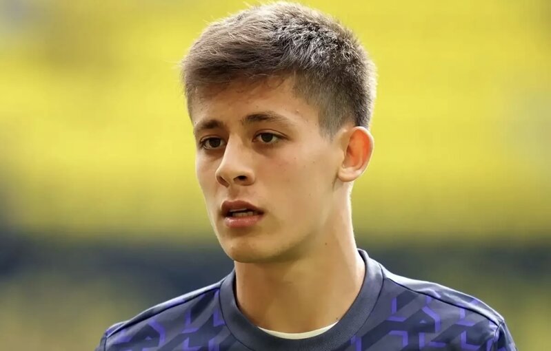 "Real Madrid"də böhran: Arda Gülər soyunma otağında tənqid hədəfinə çevrildi