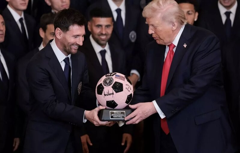 Messinin Ağ Evə səfərini 6 milyon nəfər canlı izləyib