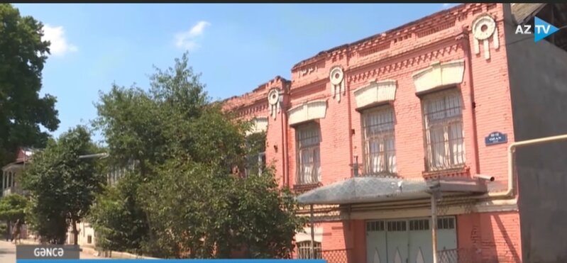 Gəncədə 3 əsr yaşı olan BƏY EVLƏRİ: Görün necə TİKİLİRDİ - VİDEO