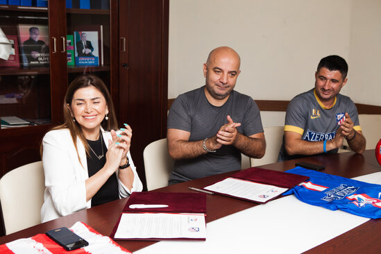 Stimul Hospital və Atletico Baku fc arasında memorandum imzalanıb