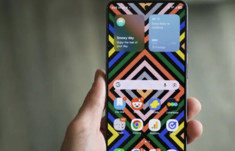 Smartfonlarda istifadəni çətinləşdirən funksiyalar sadalandı