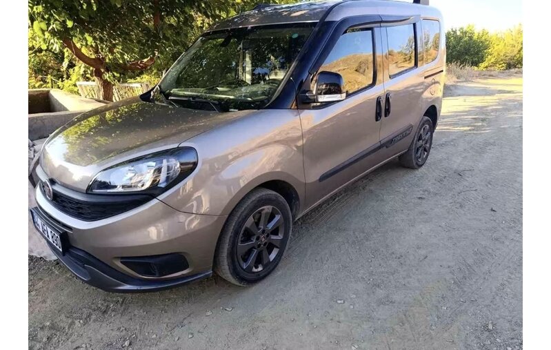 Vətəndaş saxta köçürmə ilə aldadıldı – satdığı maşını geri almaq üçün 480 min ödəməli oldu