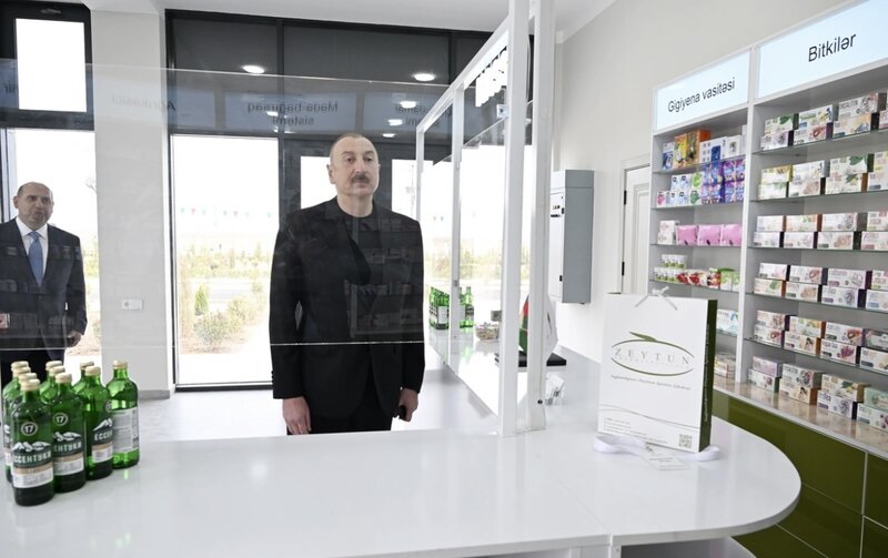 Prezident: "Kəngərli, Xıdırlı kəndlərinə bu il qayıdış nəzərdə tutulub"