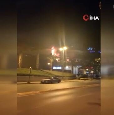 Ticarət mərkəzində yanğın - VİDEO