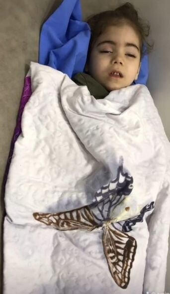 Beş yaşlı qızın sağlam böyrəyinin xilas olunmasına kömək edin - Yardım ÇAĞIRIŞI + FOTO