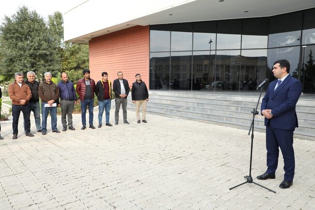 "Açıq mikrofon" aksiyası çərçivəsində sahibkarlarla 44-cü, ümumilikdə isə 176-cı görüş baş tutdu