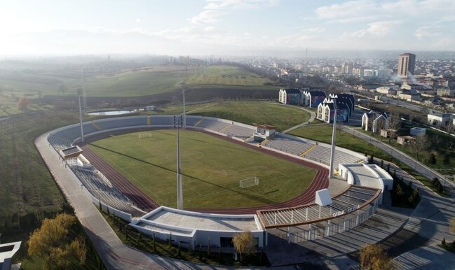 İlham Əliyev ailəsiylə Olimpiya İdman Kompleksində - FOTOLAR