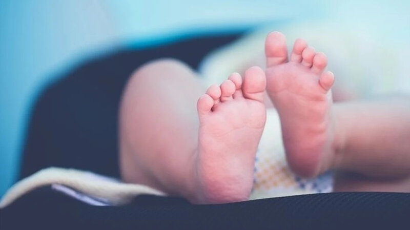 16 yaşlı qız ana oldu: Ölü doğulmuş körpəsini çantaya qoyub...