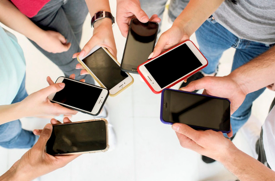 2025-ci ildə ən pis smartfon istehsalçılarının adları açıqlandı