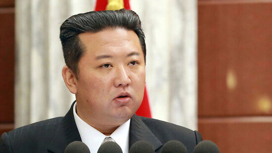 Kim Çen İn görünüşü ilə təəccübləndirdi - FOTO