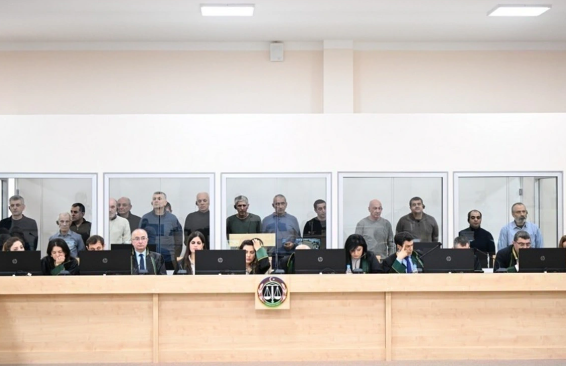 Hərbi cinayətlər törətməkdə təqsirləndirilən erməniəsilli şəxslərin məhkəməsi keçirilir