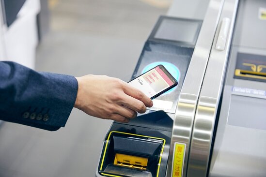 Metrolara yeni ödəmə üsulu gəlir: BakıKart tarixə qovuşur?